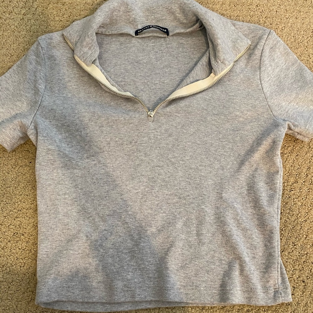 Brandy Melville collared shirt!